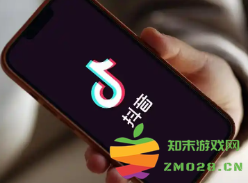 如何在抖音上访问他人主页而不被察觉？抖音查看主页但不浏览作品会留下痕迹吗？