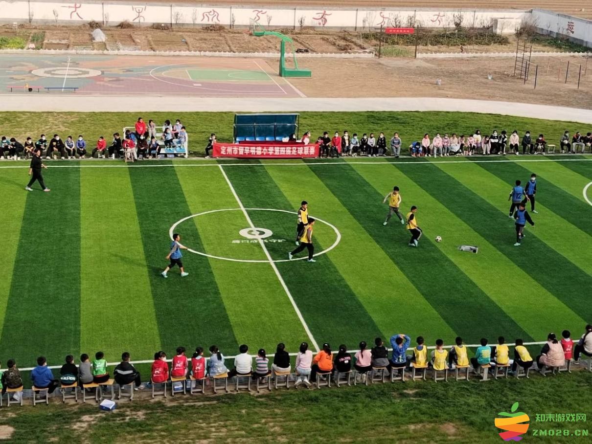 一颗足球的使命：让热爱与梦想在绿茵场上交织，共鸣？