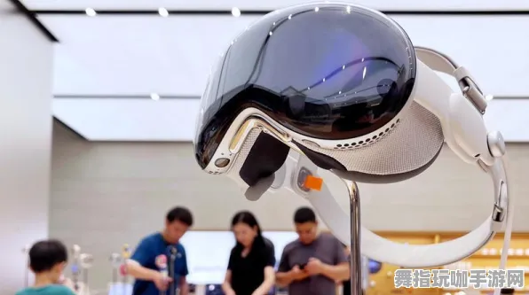 装备合成手册-脑机接口2.0游戏-Vision Pro优化版-五一假期必备攻略-倒计时6天开始