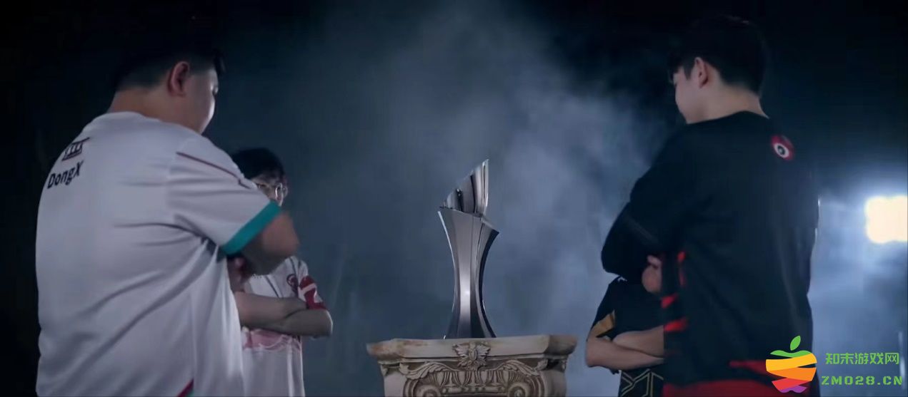 听取“哇”声一片，平局也见名场面！这就是第五人格的魅力吗：不容错过的游戏奥秘与热血时刻