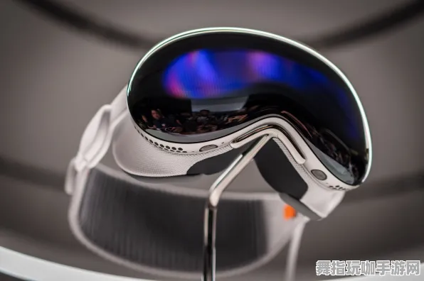 Vision Pro移植版-2025年4月最新版-装备合成指南-脑机接口2.0游戏